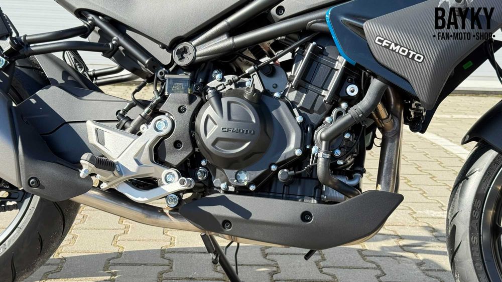 Мотоцикл CFMOTO 450NK