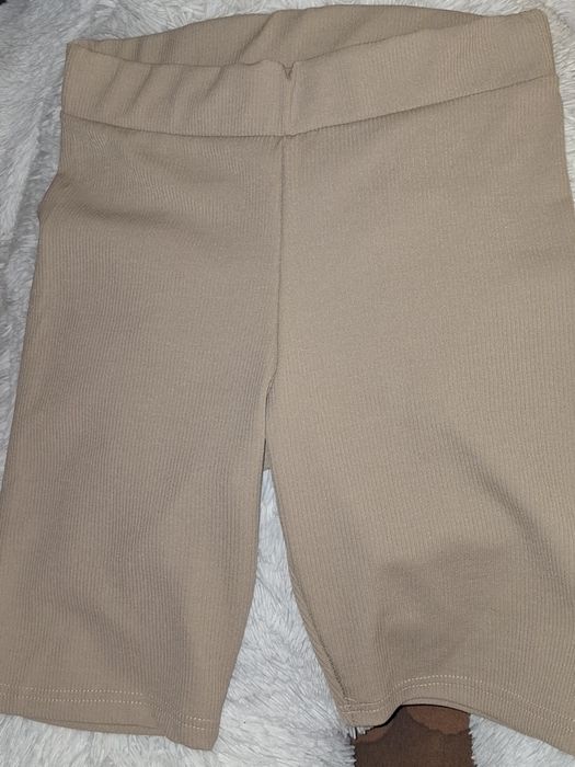 Велосипедки бежеві