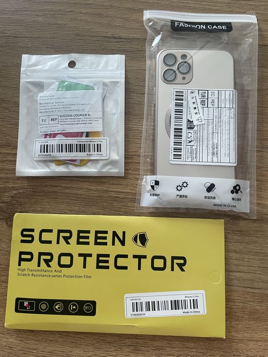 Etui do IPhone 11 pro + folia hydrożelowa + szkło na aparat
