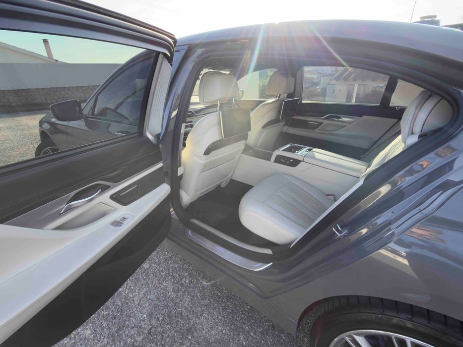 BMW 740 LD XDrive Hibrido - 4 lugares