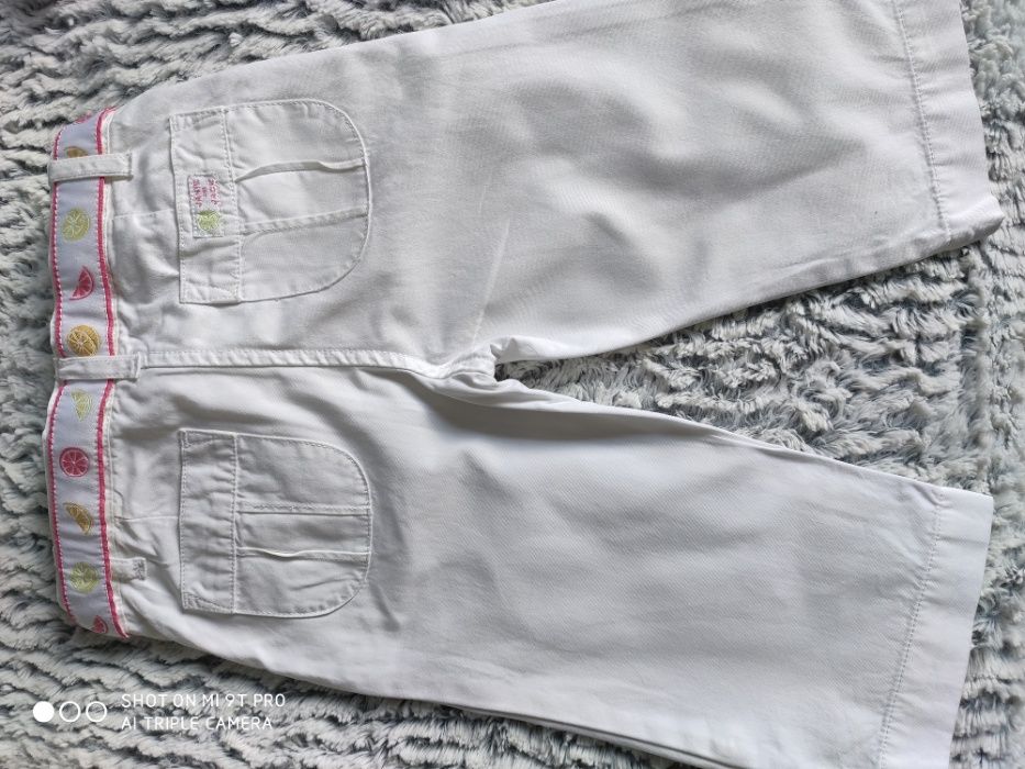 Spodnie capri markowe Janie and Jack, 2 bluzeczki -zestaw 18-24m USA