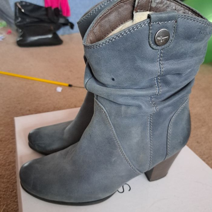 Зимові сапоги на овчині Tamaris