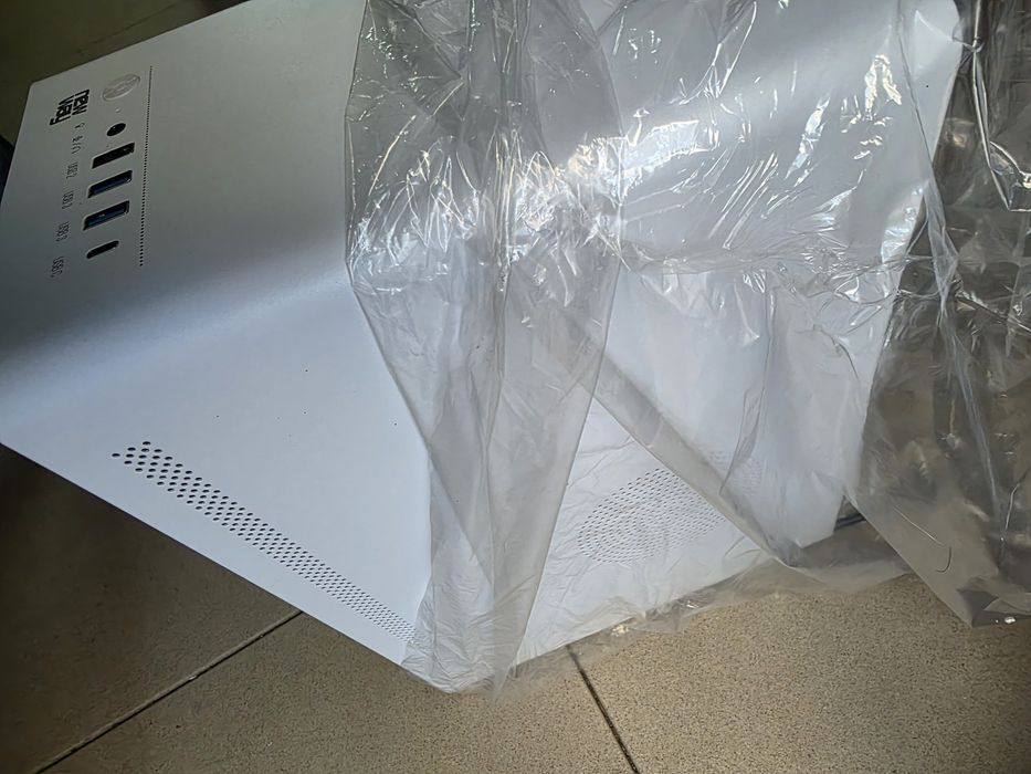 Caixa NEWWAY NC1 Mini Tower Portátil