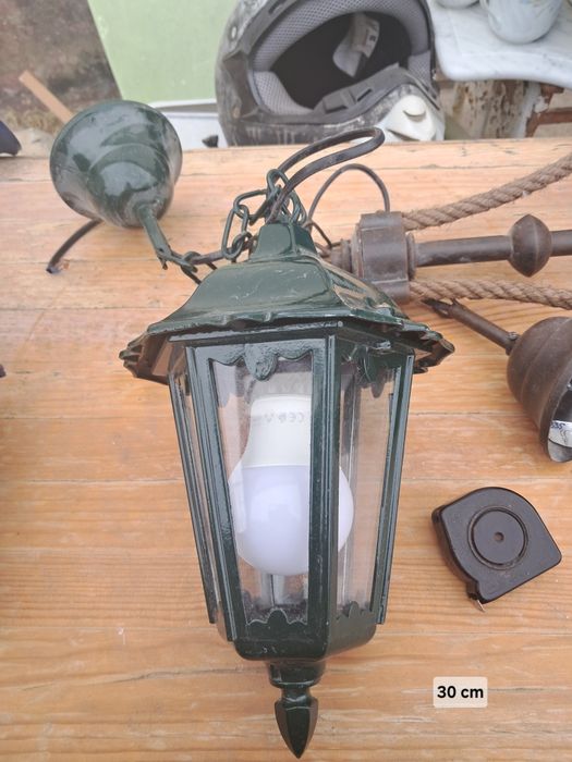 Candeeiro em ferro verde