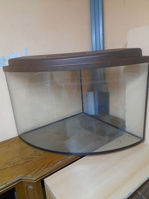 Sprzedam akwarium narożne