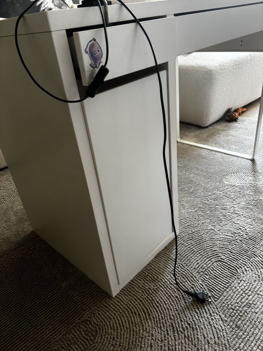 Biurko ilea micke 105x50 cm uzywane