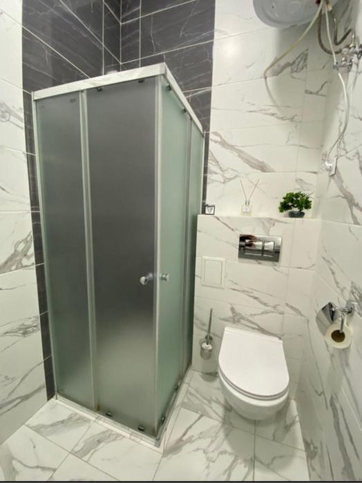 Душова кабіна Otap