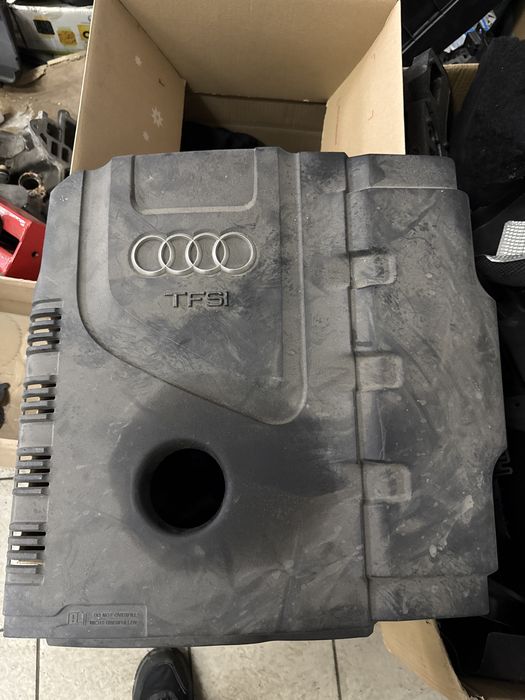 Кришка двигуа audi 2.0 tfsi