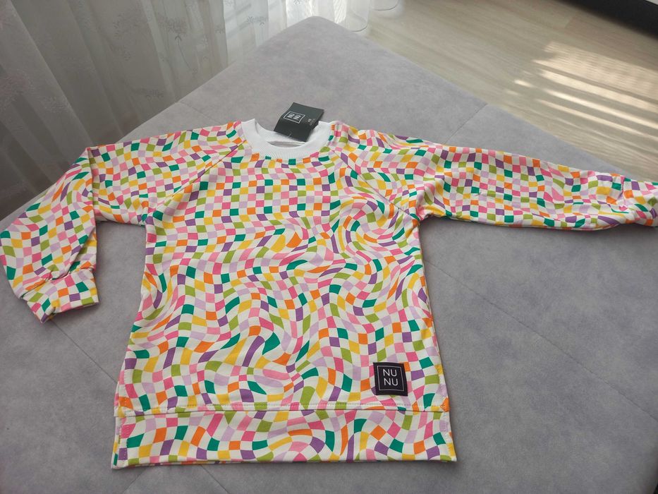 Bluza dla dziewczynki r.116-122 nu nu