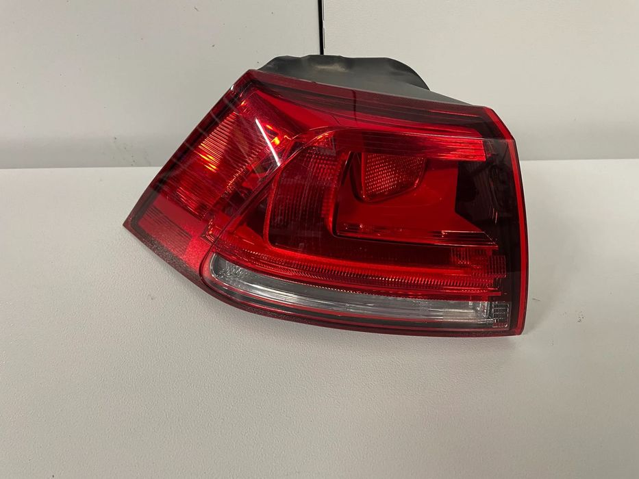 Lampa Tył 5G0945095M VW Golf 7 HB