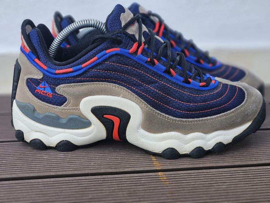 Nike air skarn tam41