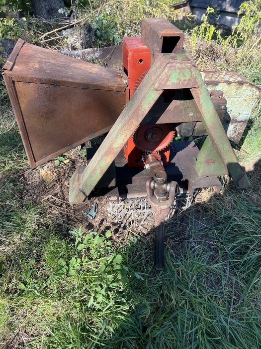 Дробілка до трактора