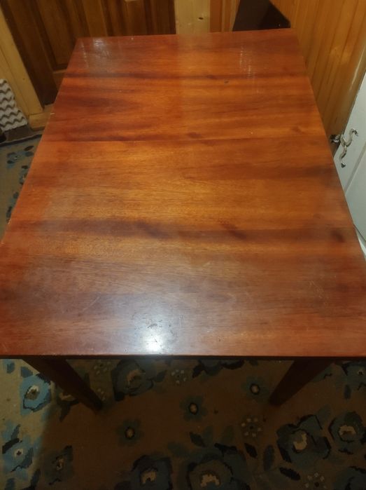 Обідній розкладний стіл