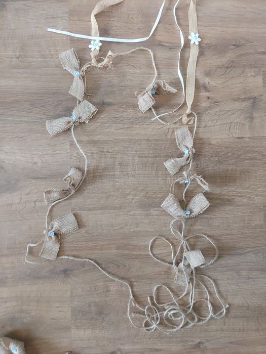 Ozdoby ślubne na samochód boho