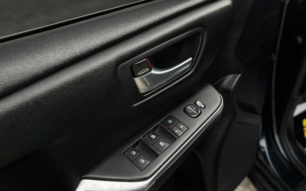 Toyota Camry 2015