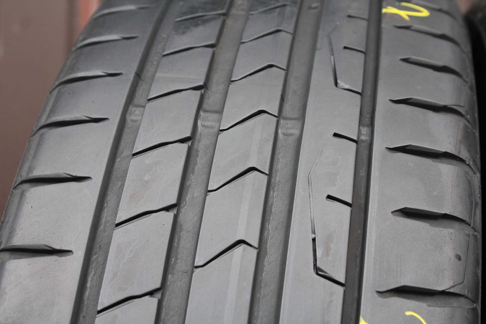215 55 R17 Continental Premium Contact 7