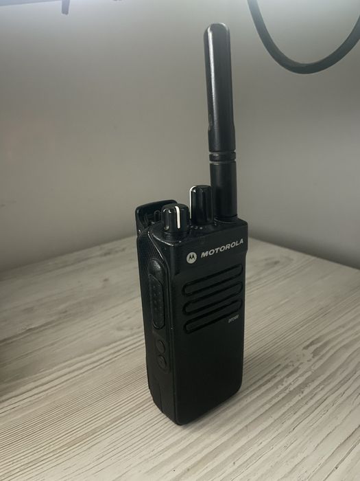 Рація motorola dp2400