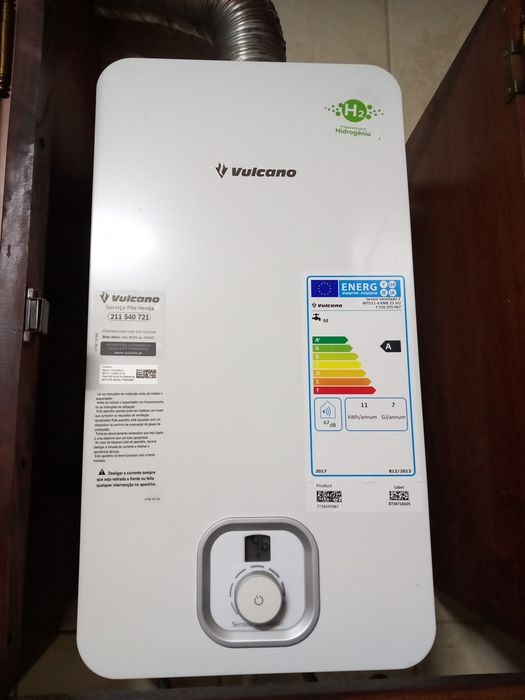 Vendo esquentador ventilado Vulcano em ótimas condições muito pouco uso com papéis de compra e está na garantia ainda zona de Setúbal entrego em mão