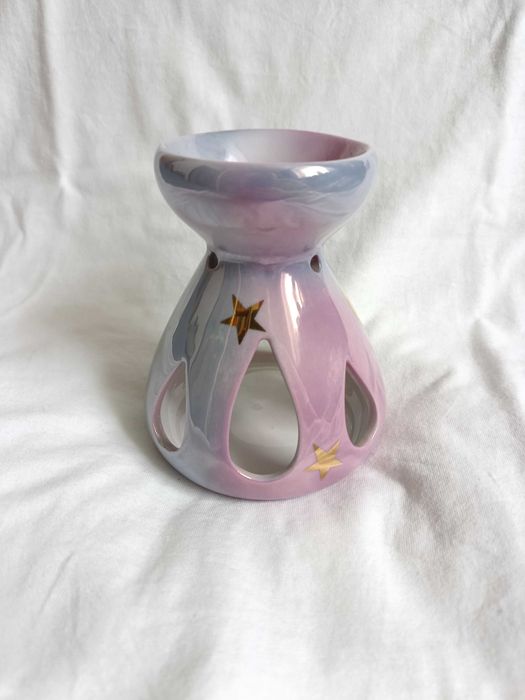 Podgrzewacz do olejków, komin do olejku