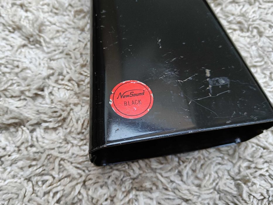 Cowbell perkusyjny, krowi dzwonek NEW SOUND BLACK 8"