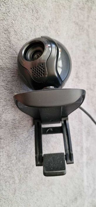 Logitech C600 webcam