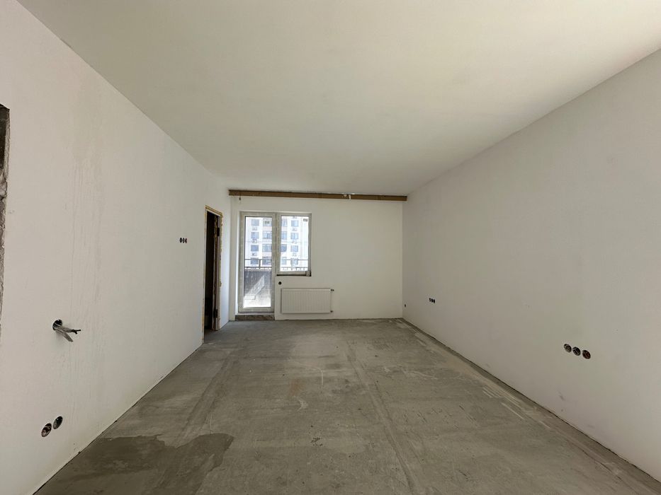 Четырехкомнатная  квартира с кухней студией  в ЖК 57 Жемчужина