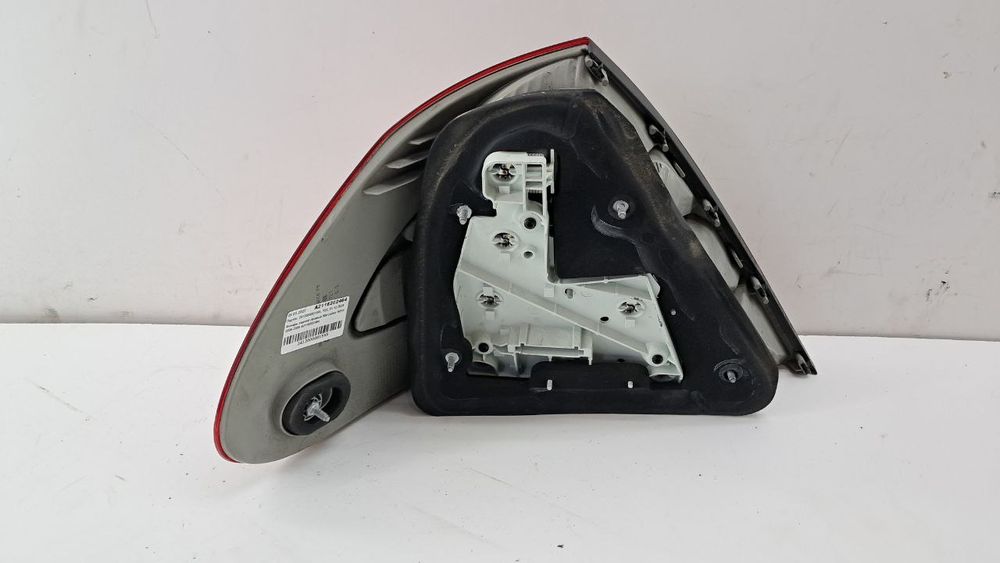 Фонарь задний правый стоп Mercedes W211 2006-2009 A2118202464