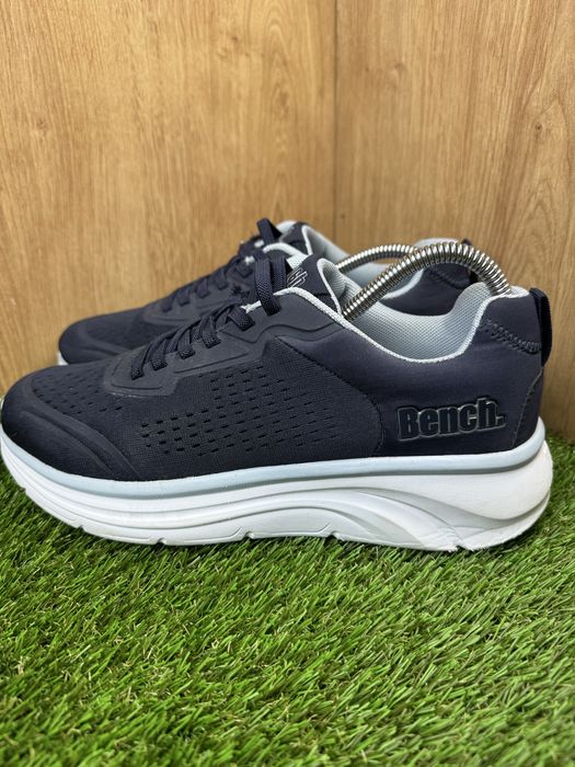 Bench Slip-on trainer Black розмір 40