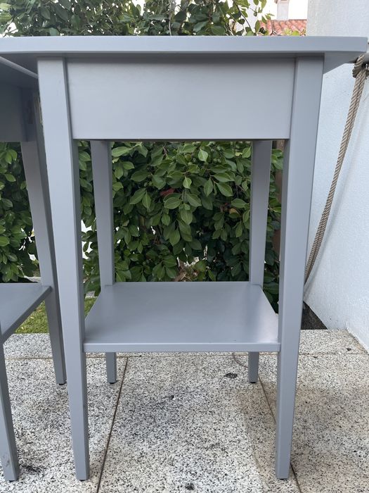 Mesas de cabeceira IKEA HEMNES