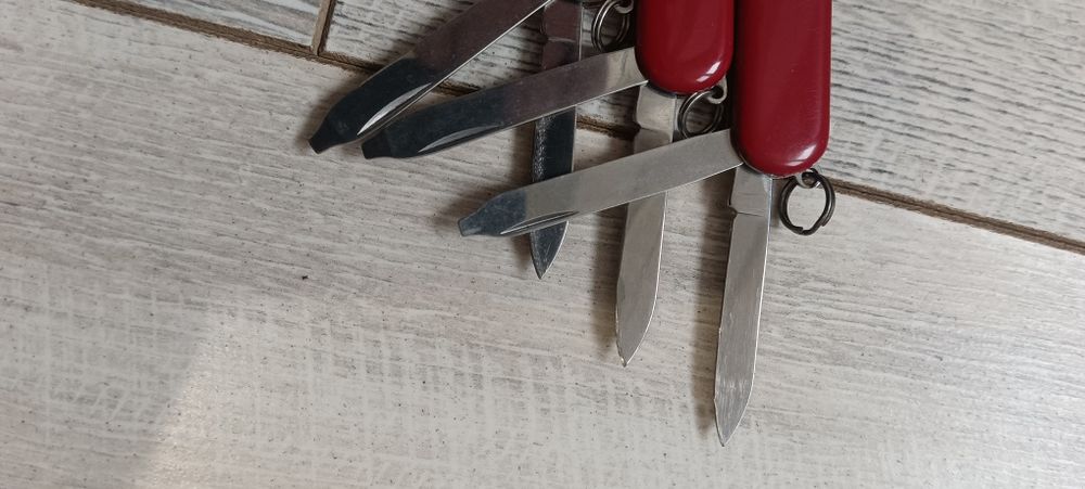 Мультитул Класік ніж Victorinox спартан
