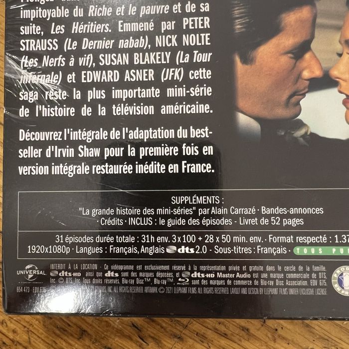 Blu-ray + Livro Le Riche et le pauvre - NOVO