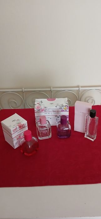 Quatro frascos Zara, com caixa, vazios