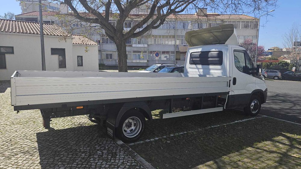 Iveco Caixa aberta de 2019