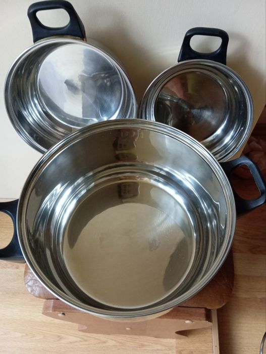 Набор кострюль из нержавейки