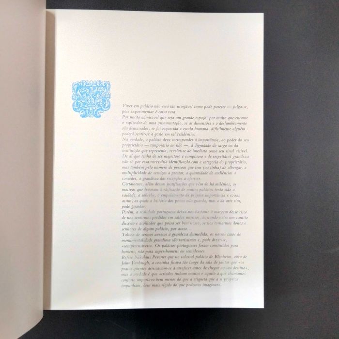 Os Mais Belos Palácios de Portugal -  Júlio Gil / Nuno Calvet