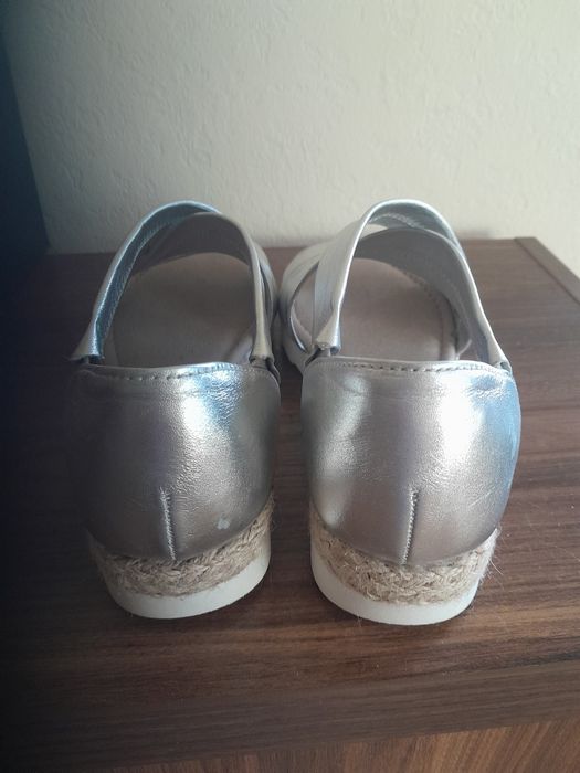 Босоножки gabor с закрытой пяткой