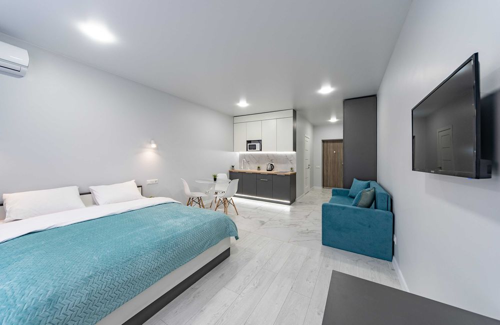 Бажана, 17 - 5хв. від метро - стильна студія у будинку з Укриттям!