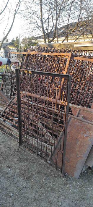 Przęsła ogrodzeniowe używane