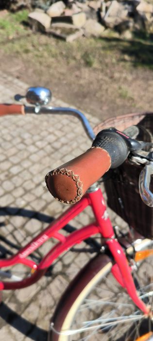 Rower miejski Kellys ARWEN DUTCH (28'') red