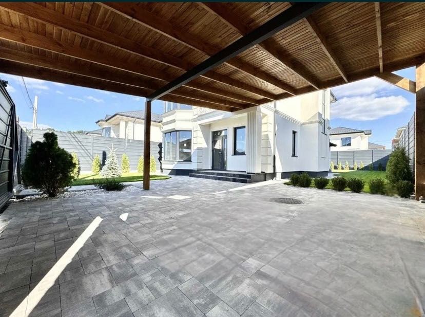 Продам преміум будинок на 6 сотках Гатне