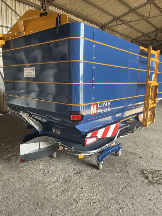 Rozsiewacz nawozow Bogballe M45W. MI