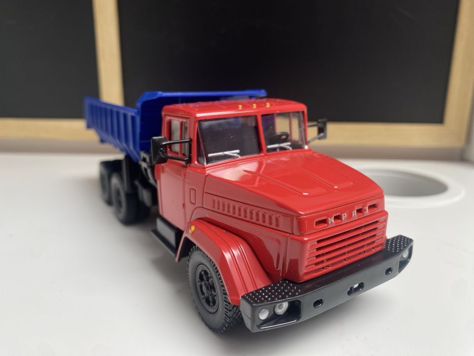 KRAZ-6510 model 1:43 wywrotka Autotime