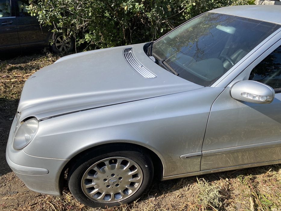 MERCEDES W 211  220 CDI ANO 2003