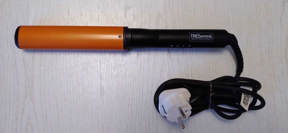 Плойка Tresemme. Англія.