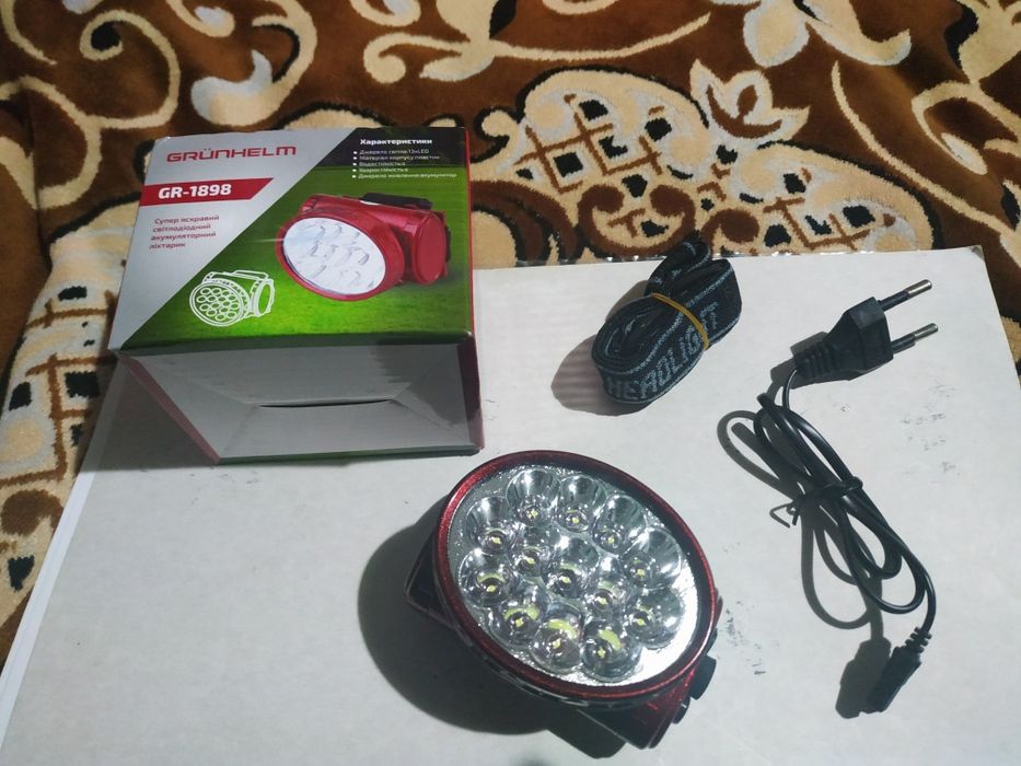 Фонарик на лоб Grunhelm GR-1898  на аккумуляторе.Новый.