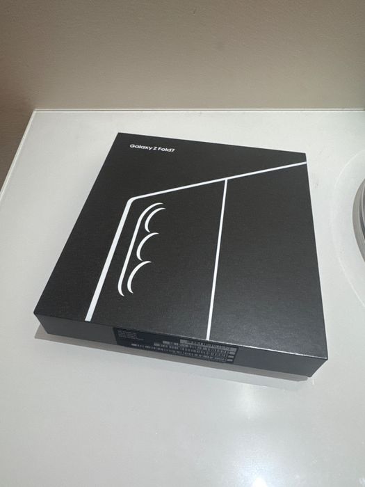 Samsung Z Fold 7. Novo lacrado