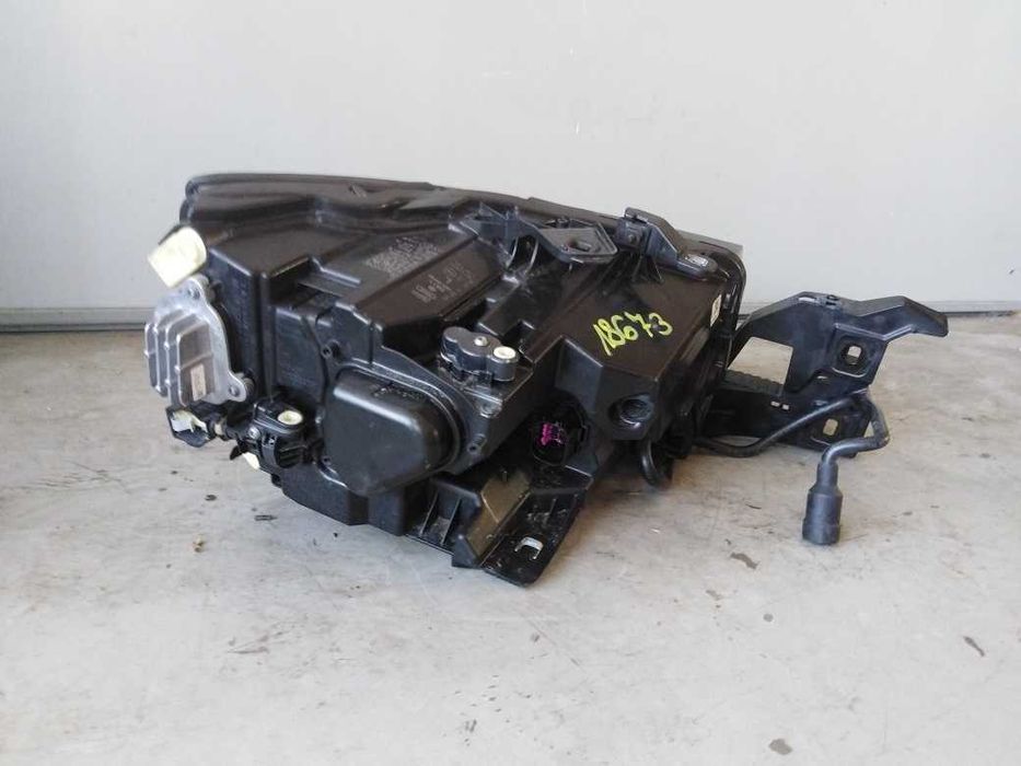 Audi Q2 Lift Lampa Przód Lewa Led Diodowa