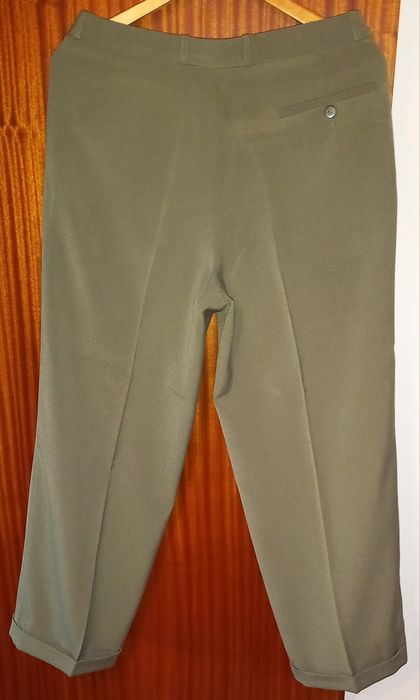 Conjunto casaco/blazer + calça clássicos (fato)