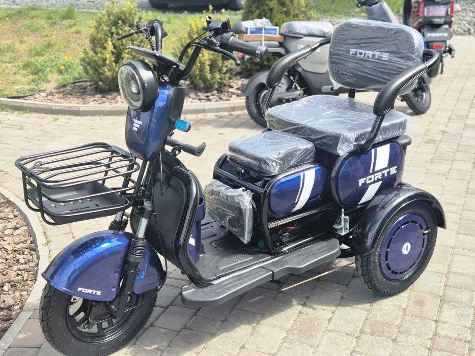 НОВИЙ‼️Трицикл 1000w акумуляторний Forte Family-WN1060