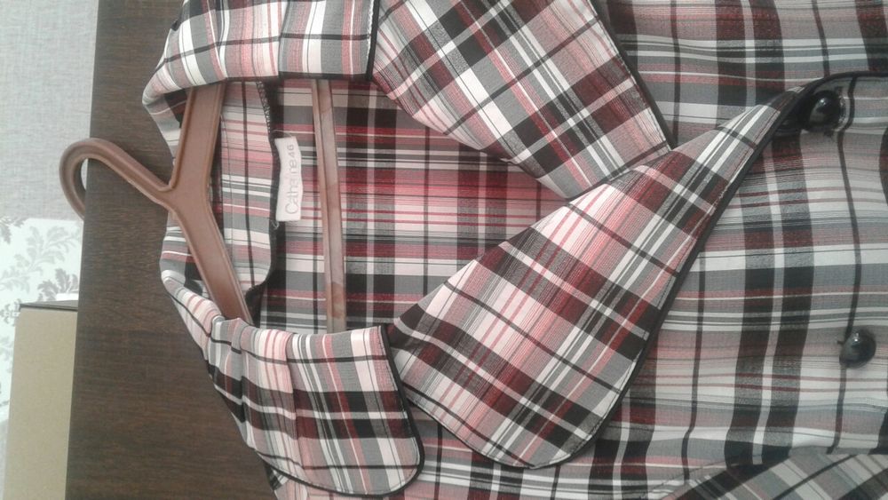 Zakiet_Bluzka wizytowa z swiecaca nitka